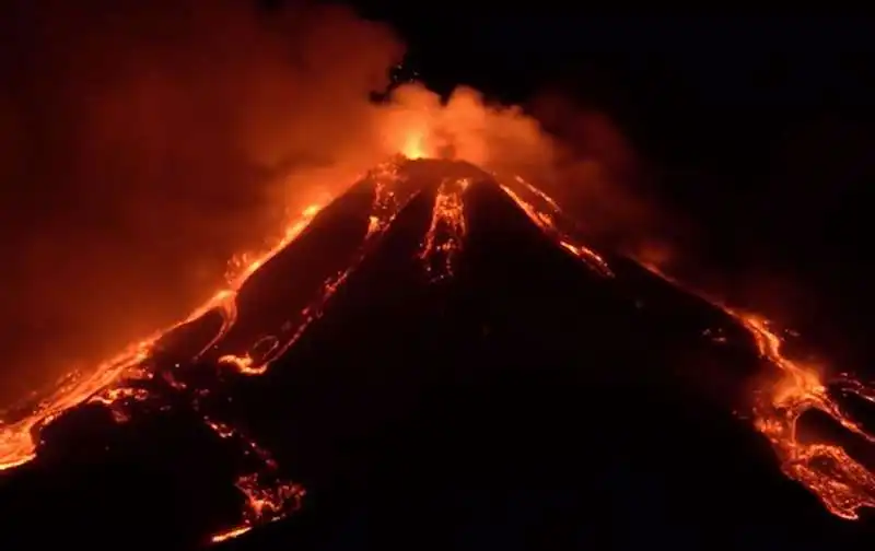 eruzione etna 7