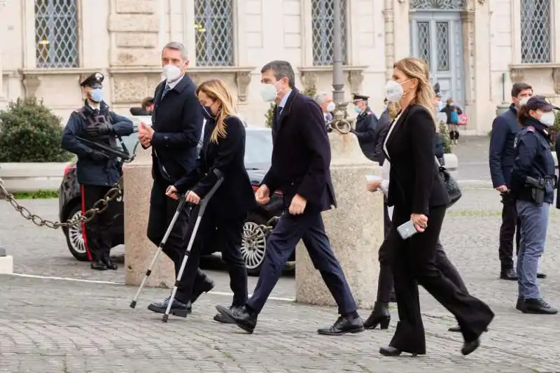 GIORGIA MELONI MAURIZIO LUPI E LA DELEGAZIONE DI CENTRODESTRA AL QUIRINALE 