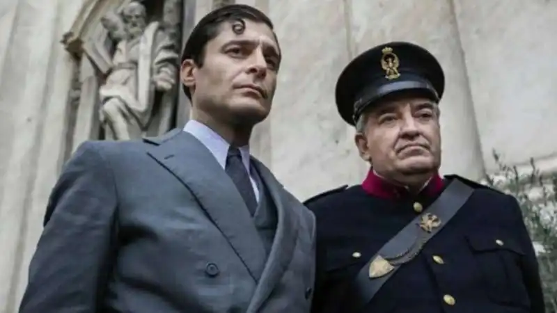 il commissario ricciardi  5