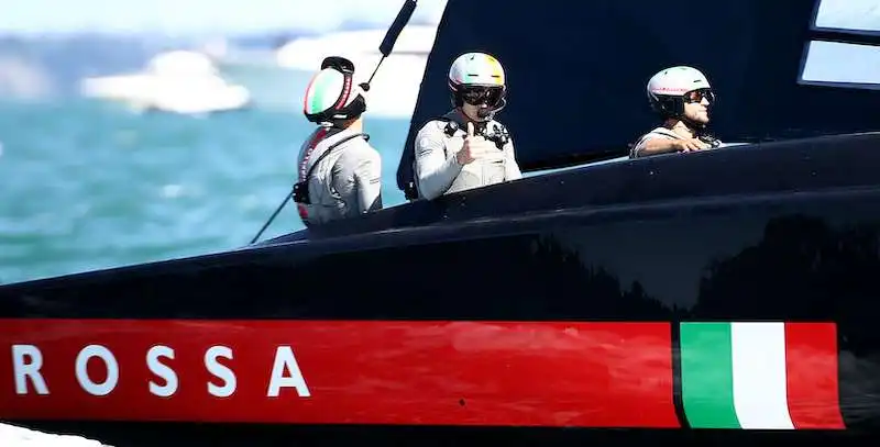 luna rossa prada cup 6