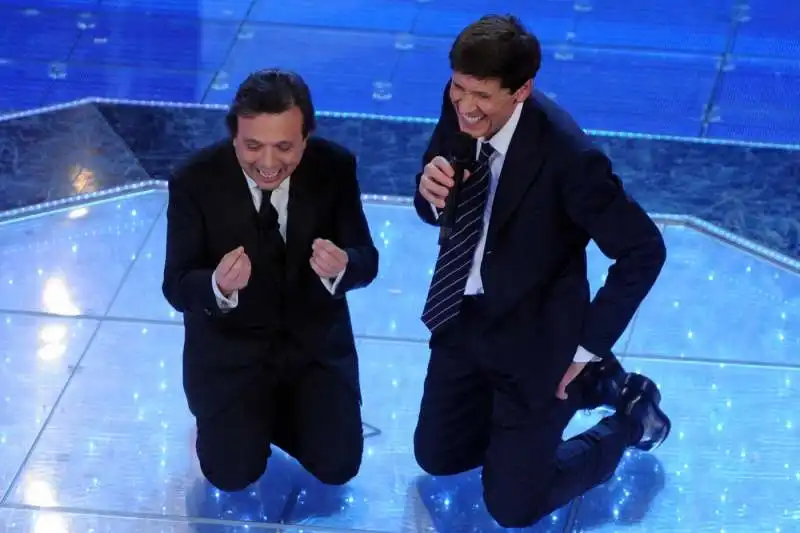 piero chiambretti gianni morandi sanremo