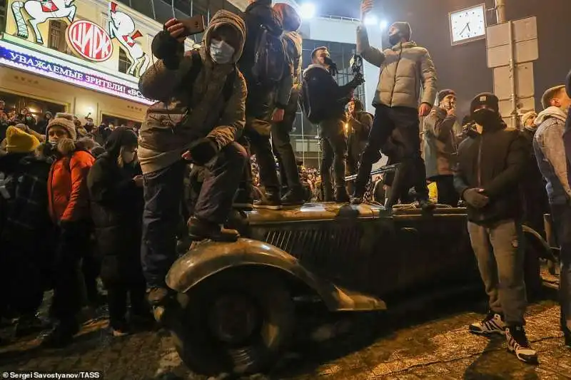 proteste per la liberazione di navalny 12