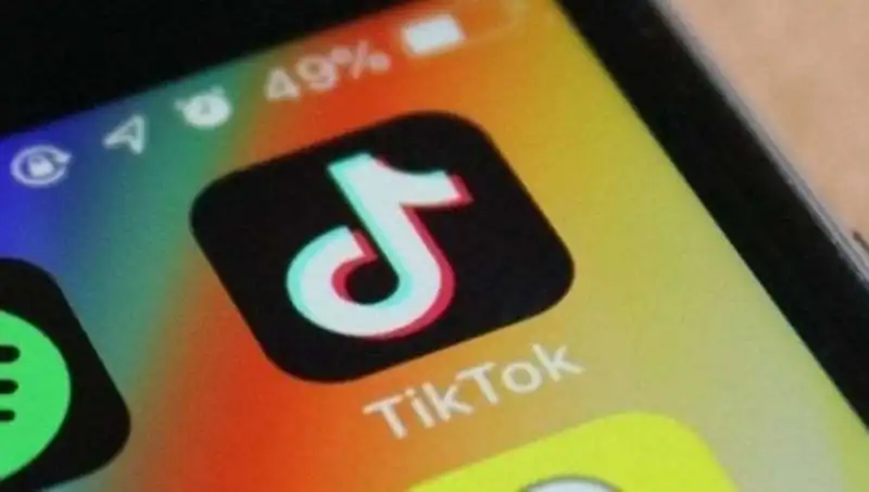 tiktok 2