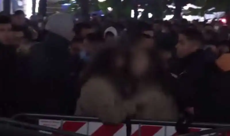 aggressioni in piazza duomo a milano a capodanno 3