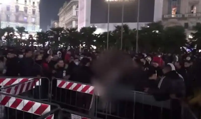 aggressioni in piazza duomo a milano a capodanno 4