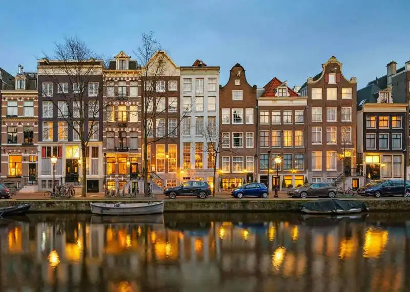 amsterdam 