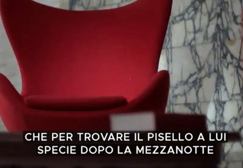 BERLUSCONI PARLA DEL PISELLO DI EMILIO FEDE 2