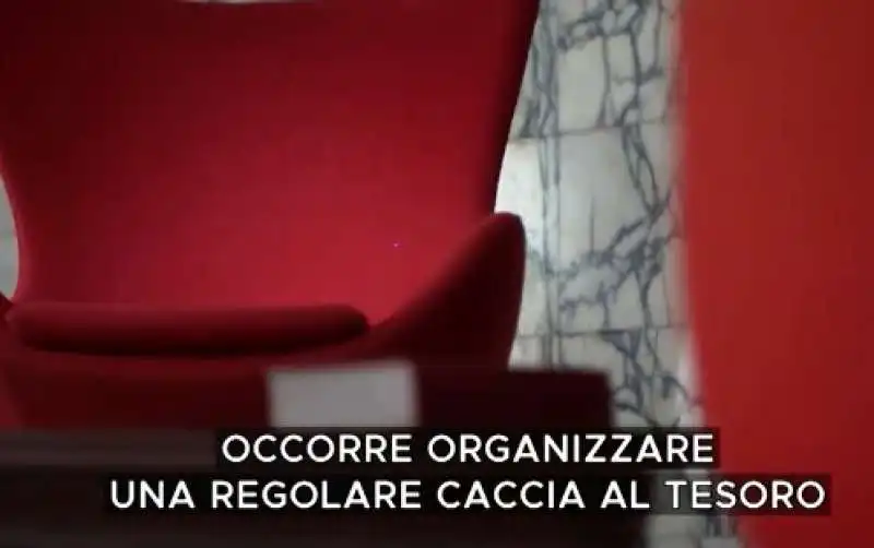 BERLUSCONI PARLA DEL PISELLO DI EMILIO FEDE 3