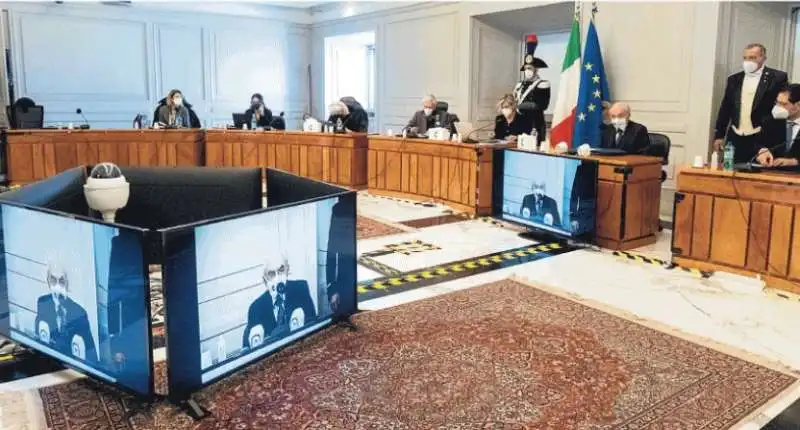 CONFERENZA STAMPA DI GIULIANO AMATO COME PRESIDENTE DELLA CORTE COSTITUZIONALE