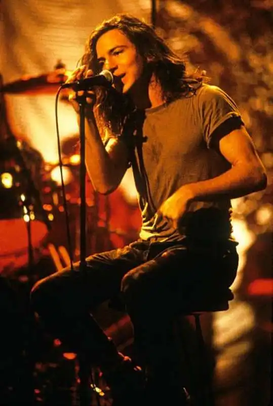 eddie vedder mtv unplugged 1992