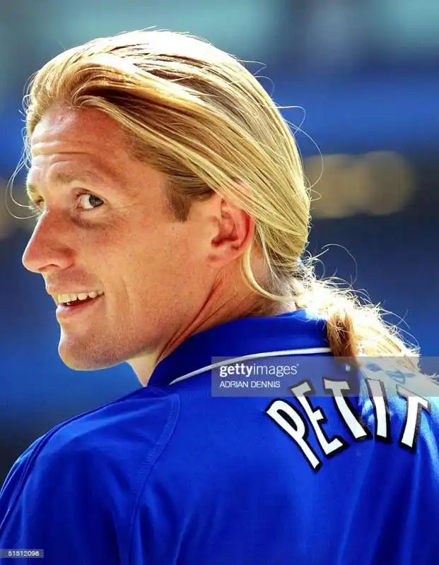 emmanuel petit 17