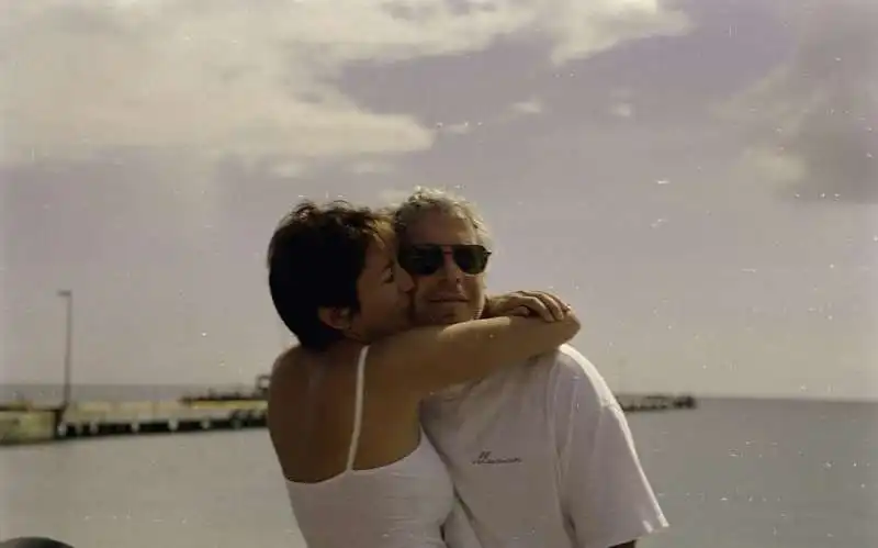 Ghislaine Maxwell e Jeffrey Epstein