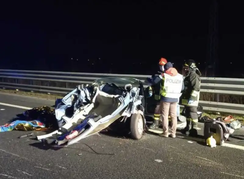 incidente mortale autostrada a28 3