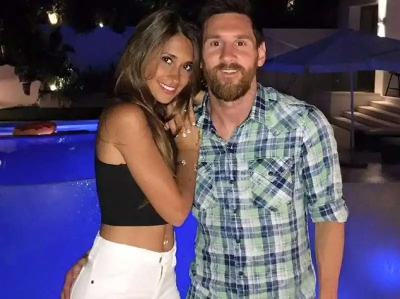 lionel messi Antonela Roccuzzo