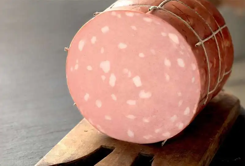 mortadella 2