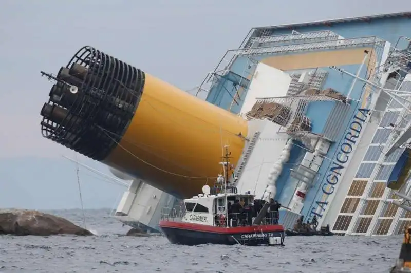 naufragio costa concordia   6