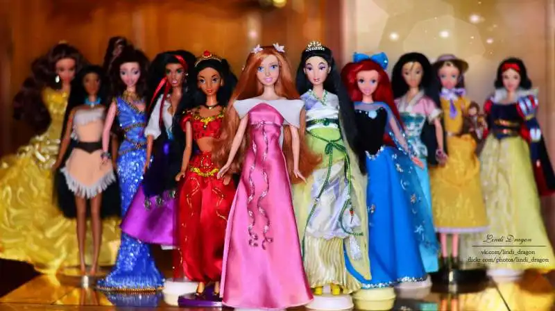 principesse disney fatte dalla mattel 4