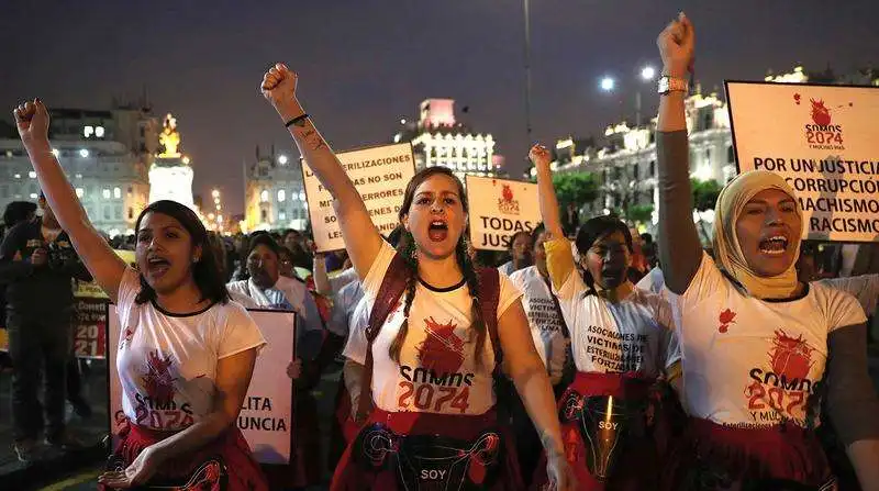 proteste in peru campagna sterilizzazione fujimori 7