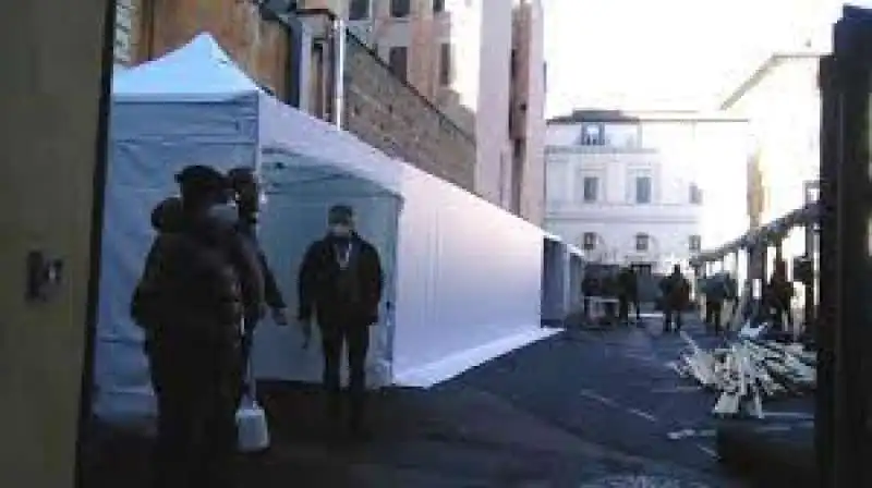 SEGGIO DRIVE IN AL PARCHEGGIO DI MONTECITORIO.   