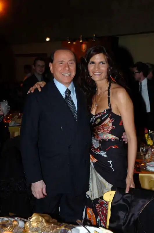 silvio berlusconi  pamela prati  foto di bacco