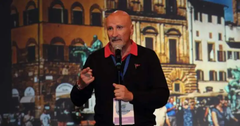 VINCENZO ONORATO ALLA LEOPOLDA 1