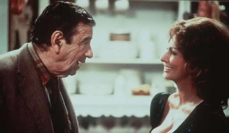 walter matthau sophia loren   that's amore 