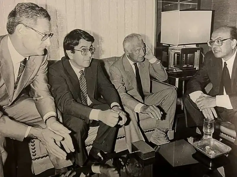 bettino craxi e gianni agnelli cesare romiti