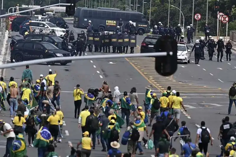 brasilia    assalto dei sostenitori di bolsonaro al congresso 16