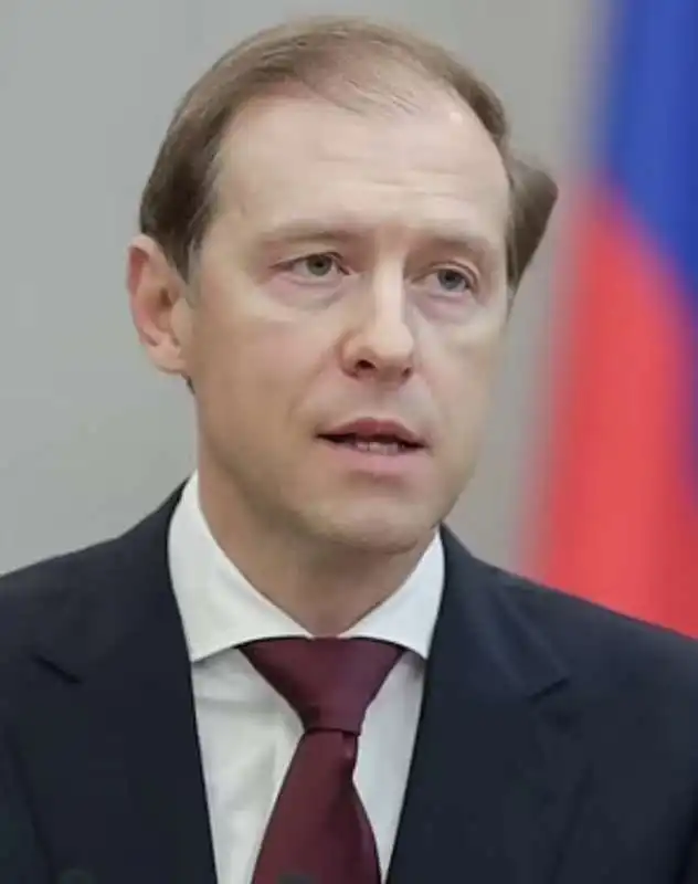 DENIS MANTUROV 