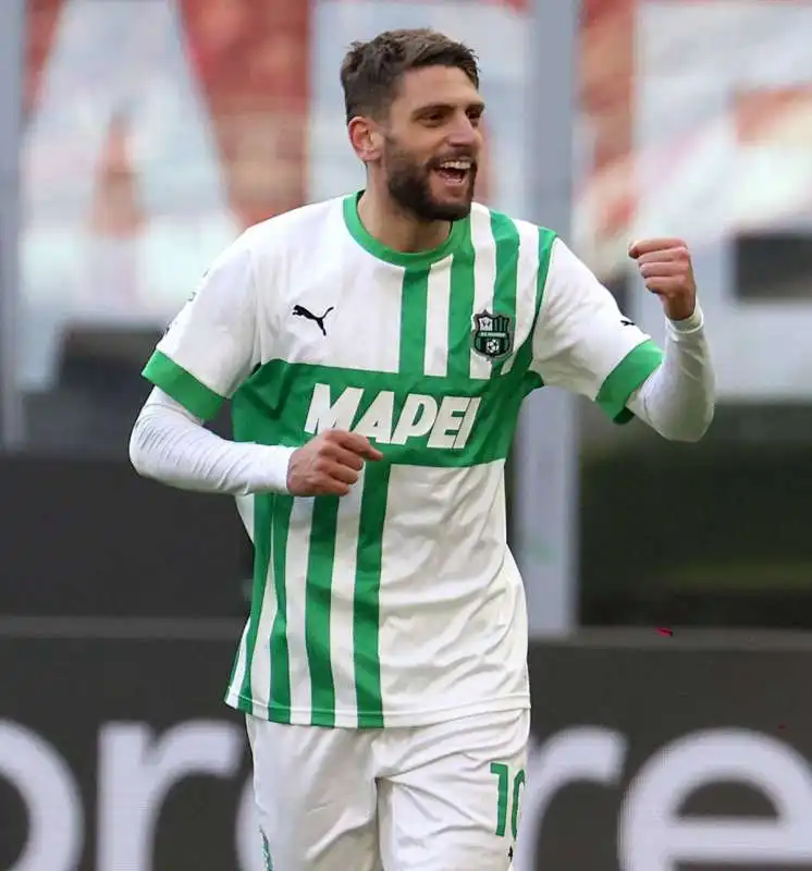 domenico berardi in gol contro il milan