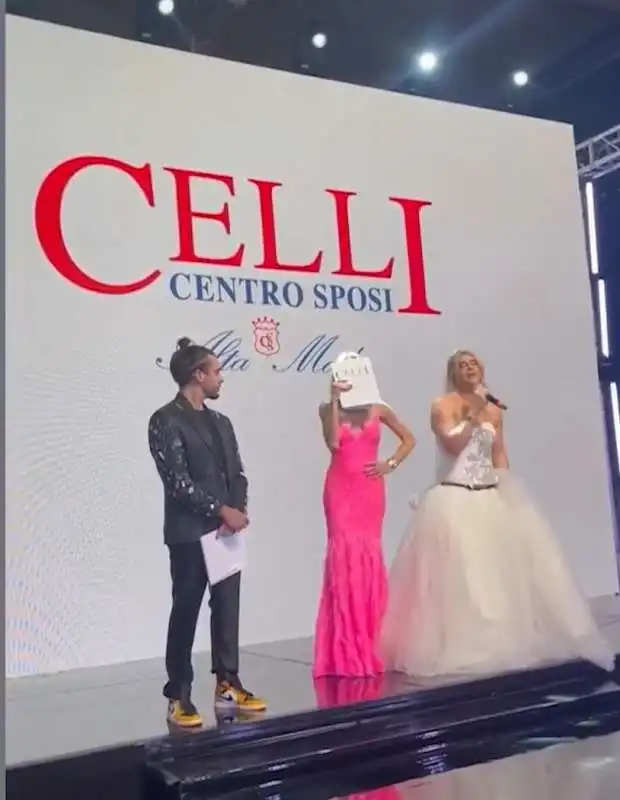 giacomo urtis vestito da sposa per celli centro   10