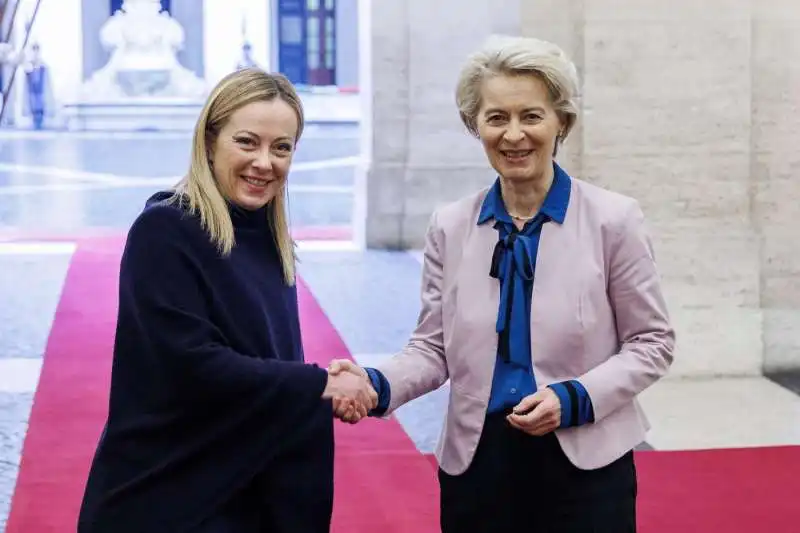 Giorgia Meloni e Ursula von der Leyen a roma 2