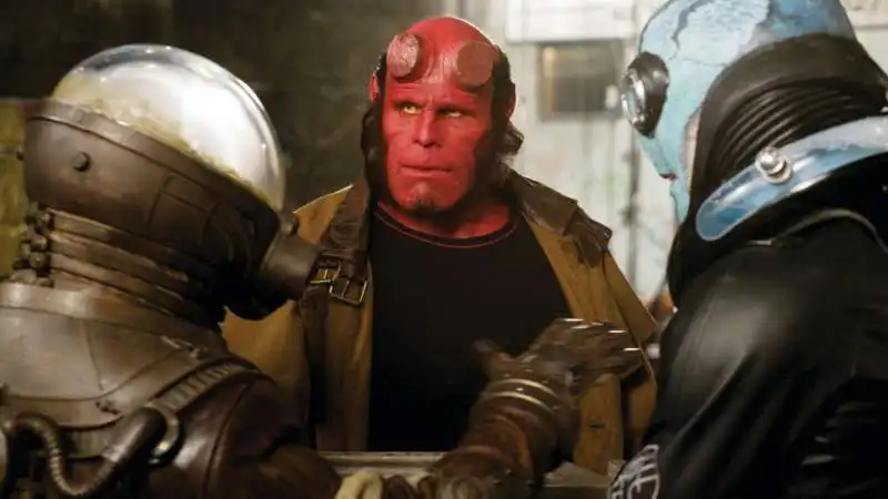 hellboy ii the golden army 1