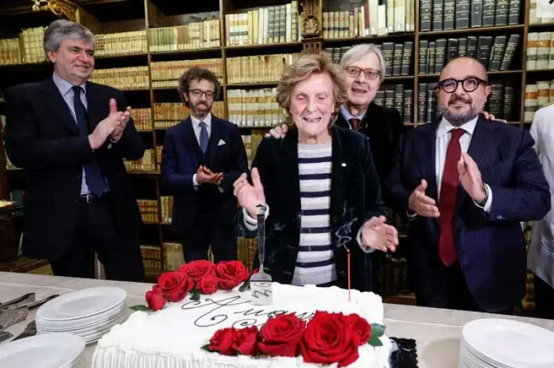 liliana cavani festeggiamento 90 gennaro sangiuliano vittorio sgarbi