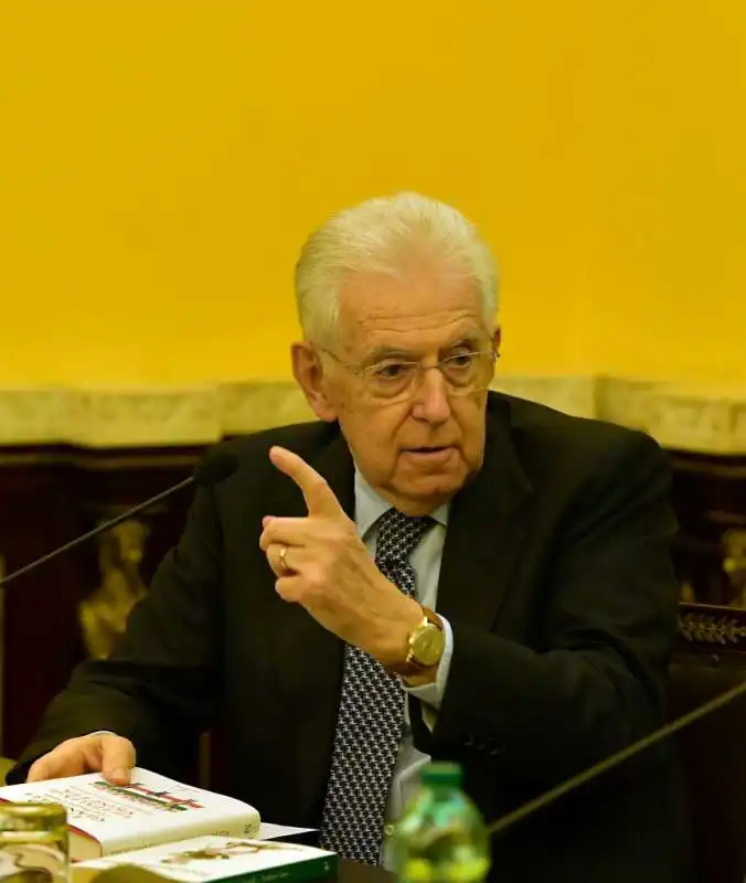 mario monti  foto di bacco (4)