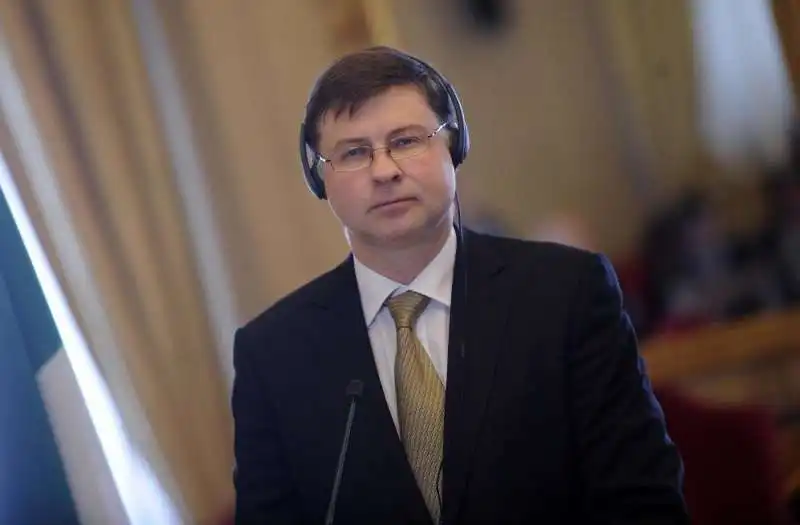 VALDIS DOMBROVSKIS