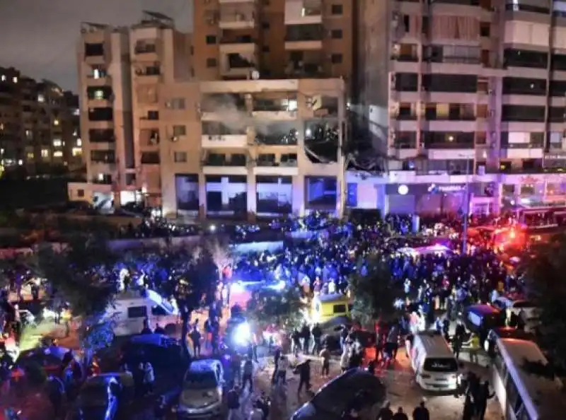 ATTACCO ISRAELIANO A BEIRUT - UCCISIONE DI SALEH AL-AROURI 