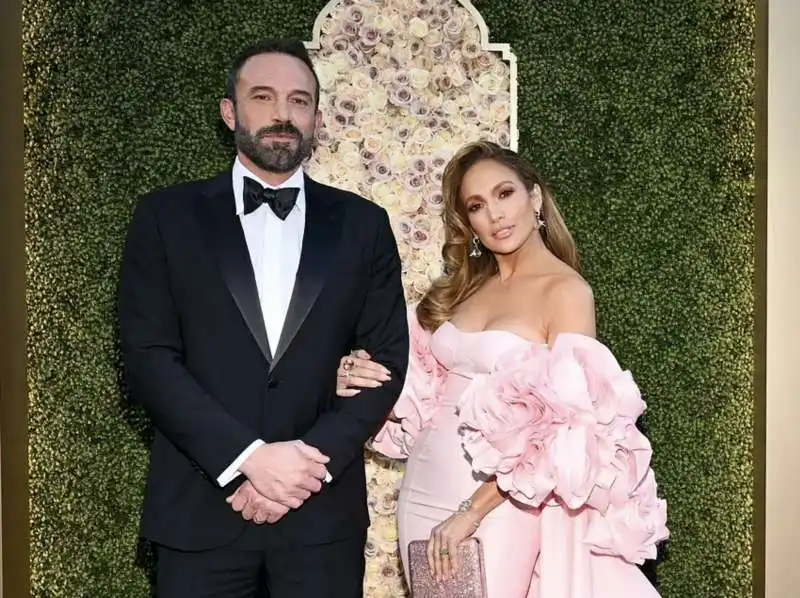 ben aflleck   jennifer lopez   golden globe 2024    