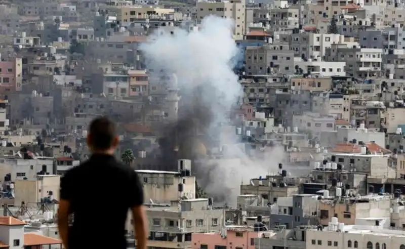 bombardamenti di israele su cisgiordania 1