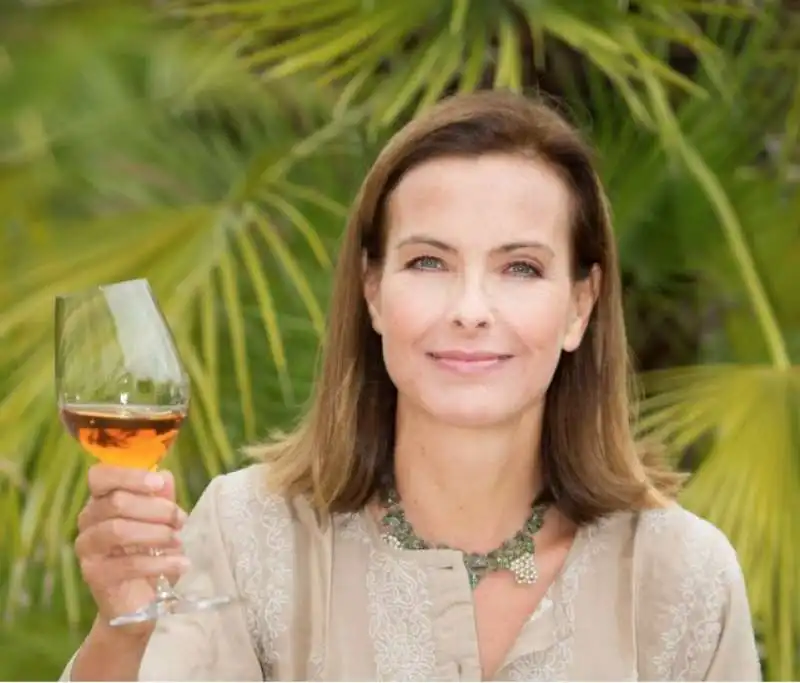 Carole Bouquet con il suo vino