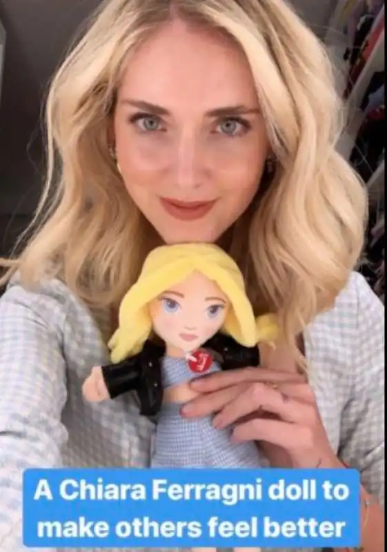 chiara ferragni e la bambola di trudi 3