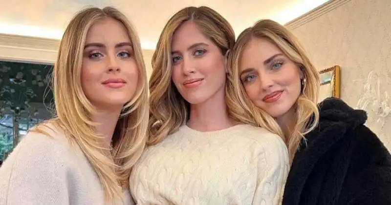 chiara ferragni e le sorelle valentina e francesca 