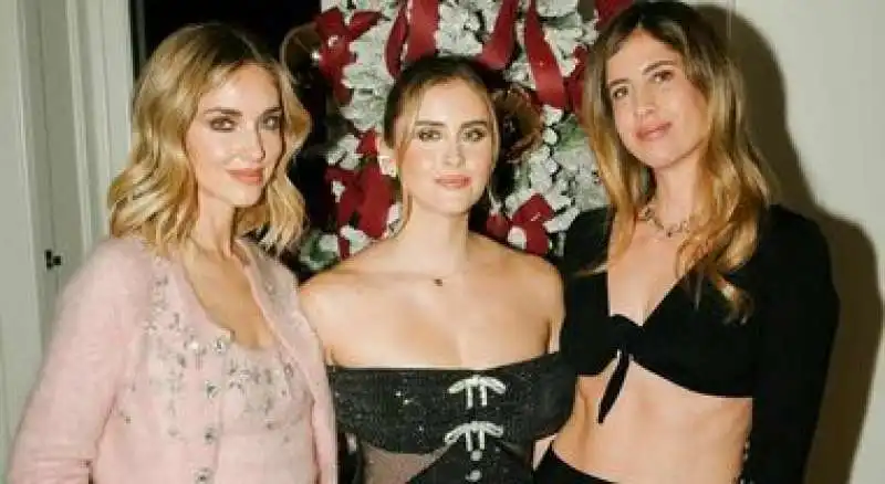 chiara ferragni e le sorelle valentina e francesca