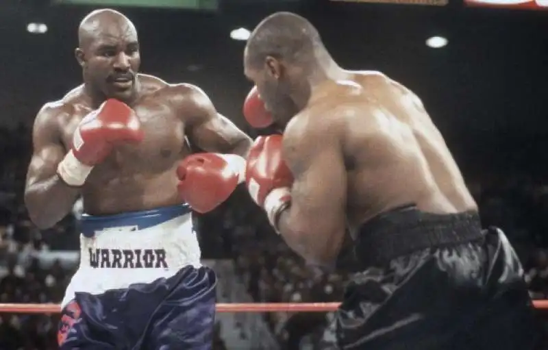 Evander Holyfield mike tyson