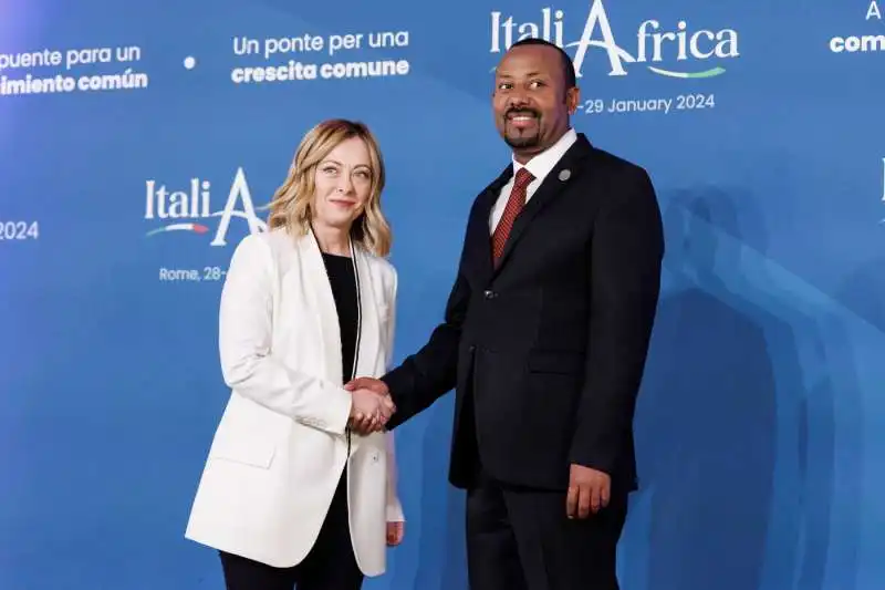 giorgia meloni abiy ahmed ali vertice italia africa   