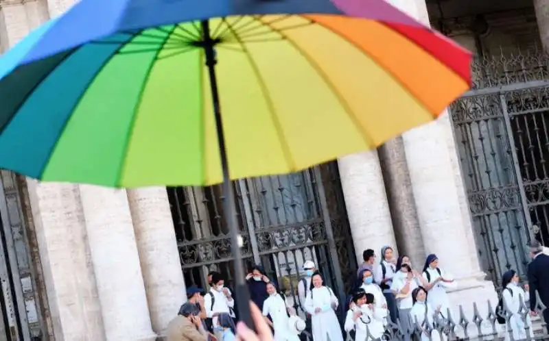 la chiesa e le coppie gay