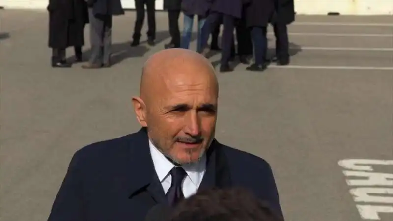 LUCIANO SPALLETTI AI FUNERALI DI GIGI RIVA 