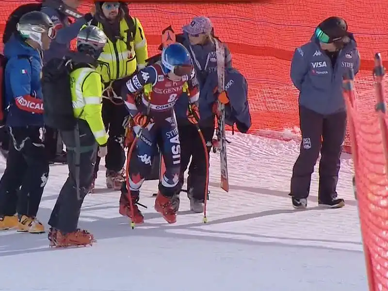 mikaela shiffrin cade durante la discesa di cortina 5