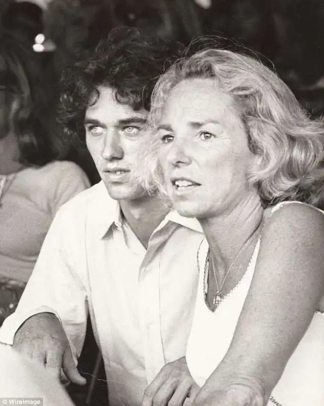 robert kennedy jr con la madre ethel