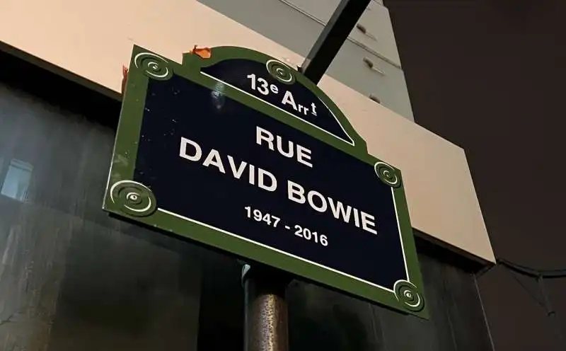 rue david bowie  4